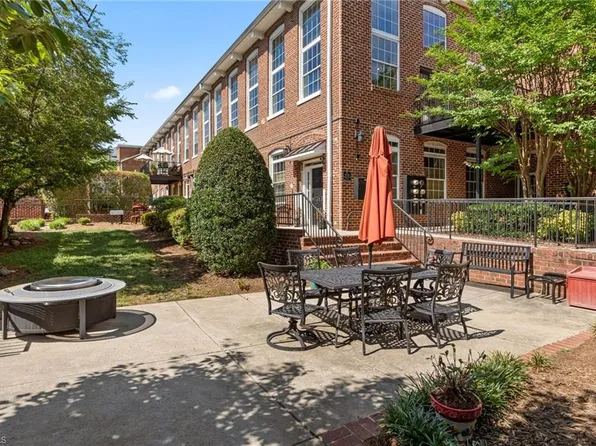 321 Indera Mills Ct, Winston Salem, NC 27101
