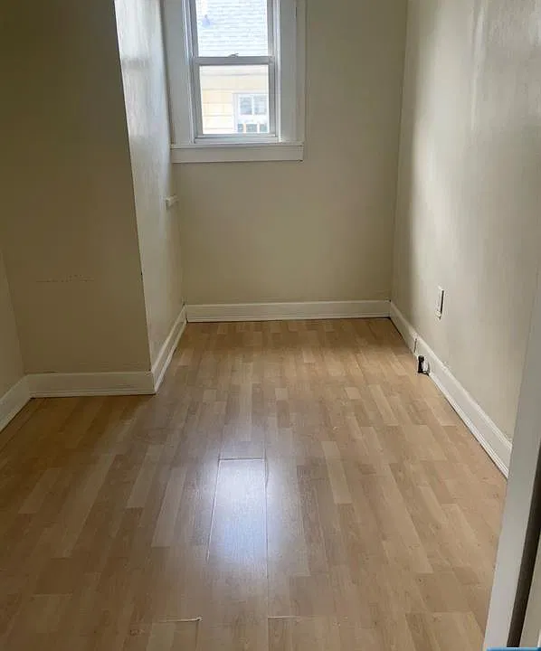 14-16 N 10th St #2
