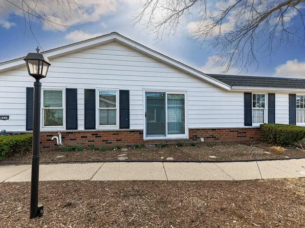 5278 Woodbridge LANE SOUTH South, Milwaukee, WI 53221