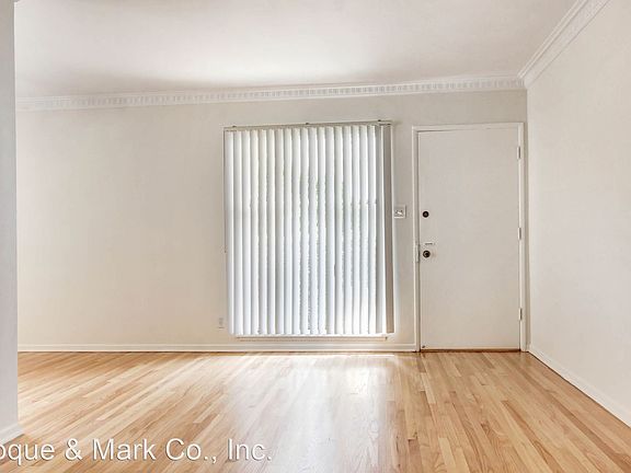 4th image of 10615 Wilkins Ave