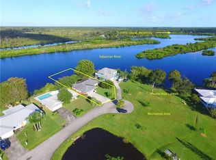 19 Sunset Dr, Sebastian, FL 32958