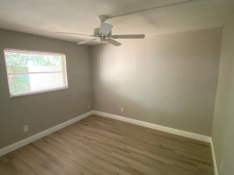 469 Jewel Ct #1 — Photo 8