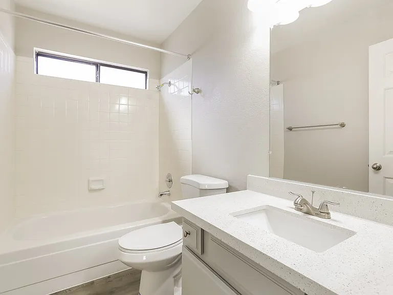 1330 White Dr — Photo 15