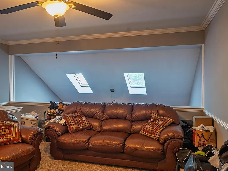 421 Park Place Dr — Photo 10