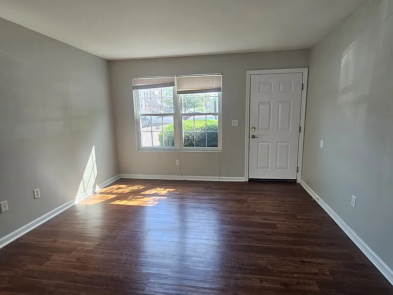 204 Cherry St #5A — Photo 2