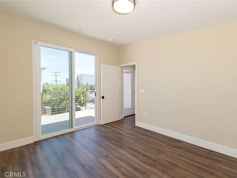 11845 Grevillea Ave — Photo 23