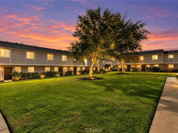 2112 E St #20, Vista, CA 92084
