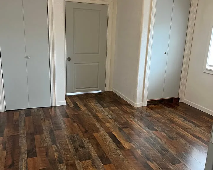 305 Downs Dr — Photo 12