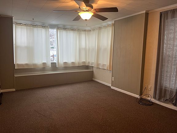 2nd image of 1208 Chestnut Ave APT 1