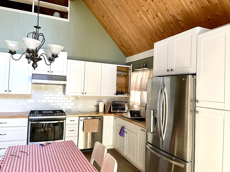 521 Grass Valley Rd — Photo 5