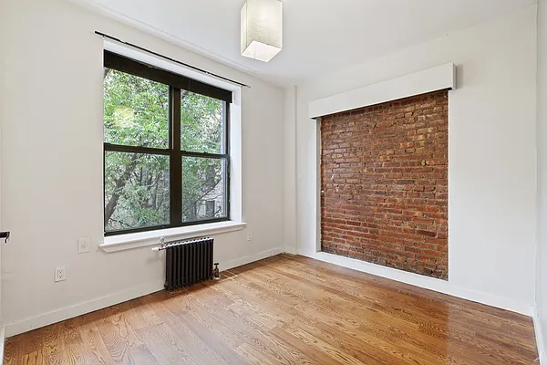 Rented by Douglas Elliman | media 15