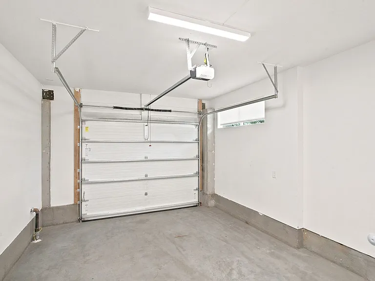 University Hills Townhomes — Photo 54