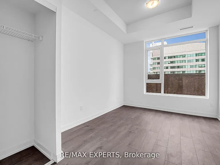 55 Duke St W #502 — Photo 20