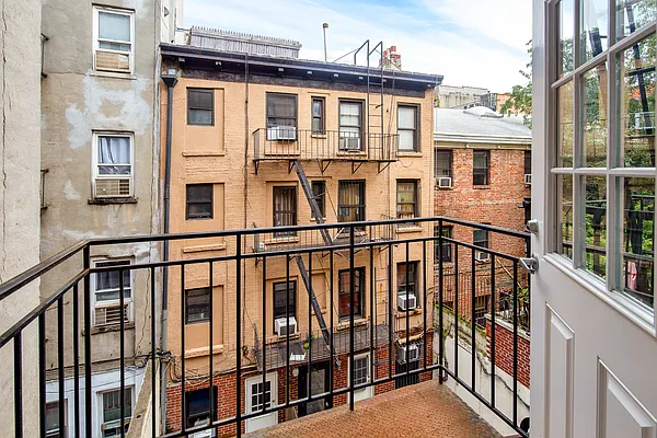 Rented by Centennial Properties NY | media 7