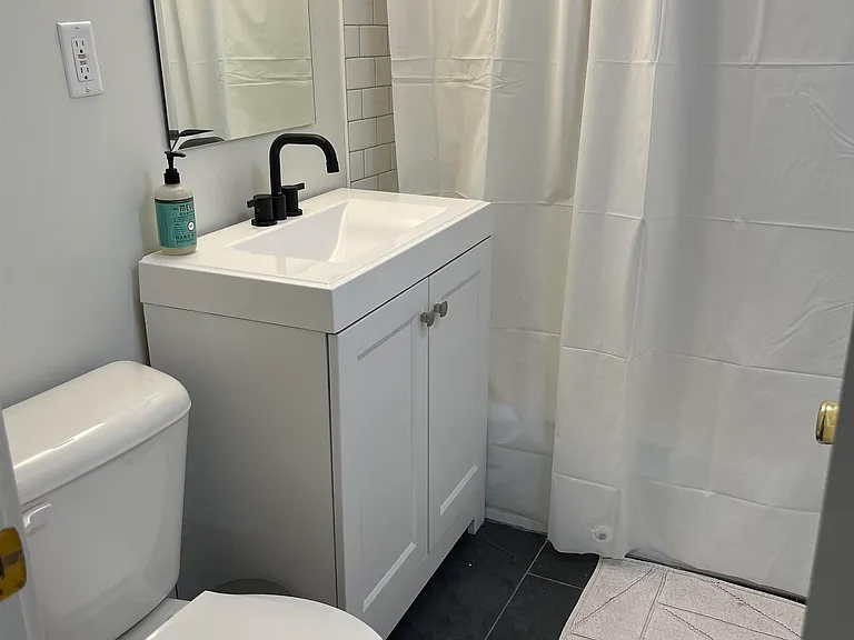 5 Saint Clair Ave — Photo 16