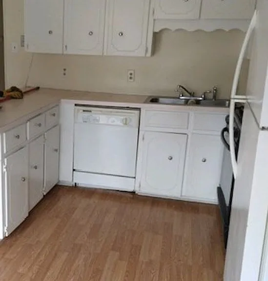 36 Waterfront Dr — Photo 2