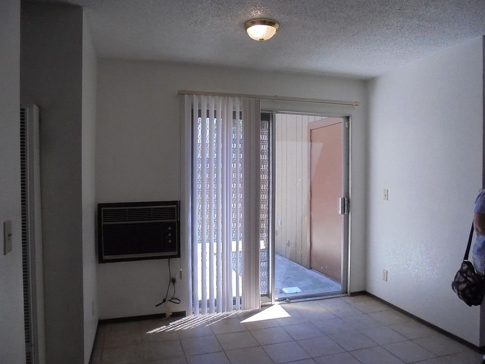 1st image of 214 Del Luz Ct