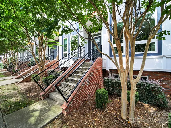 2844 Youngblood St, Charlotte, NC 28203