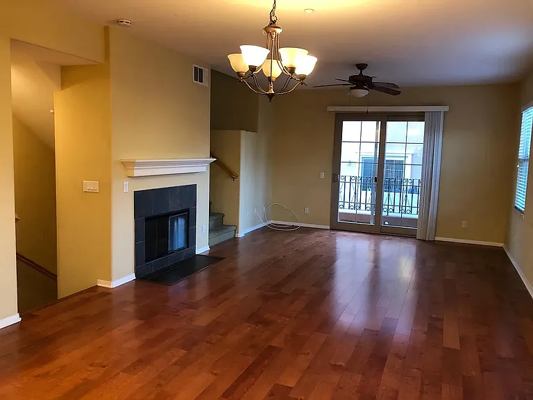 374 Plateau Ave — Photo 4