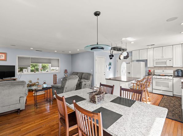 stamford-connecticut-177194309 picture