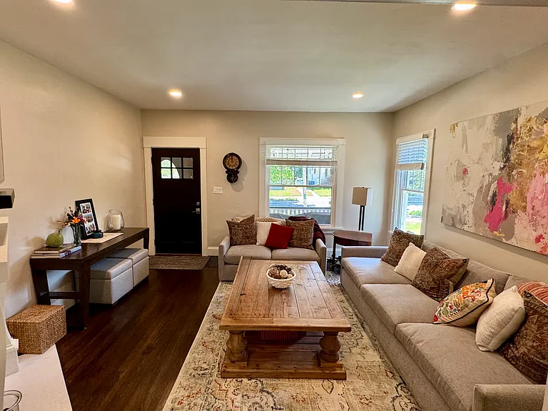 1448 Northland Ave — Photo 5