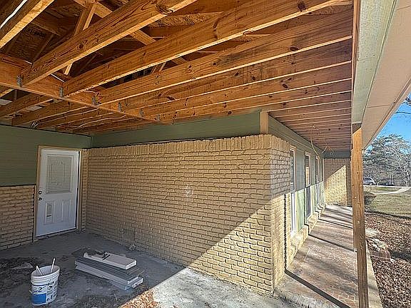 5th image of 4180 Liffey Ln