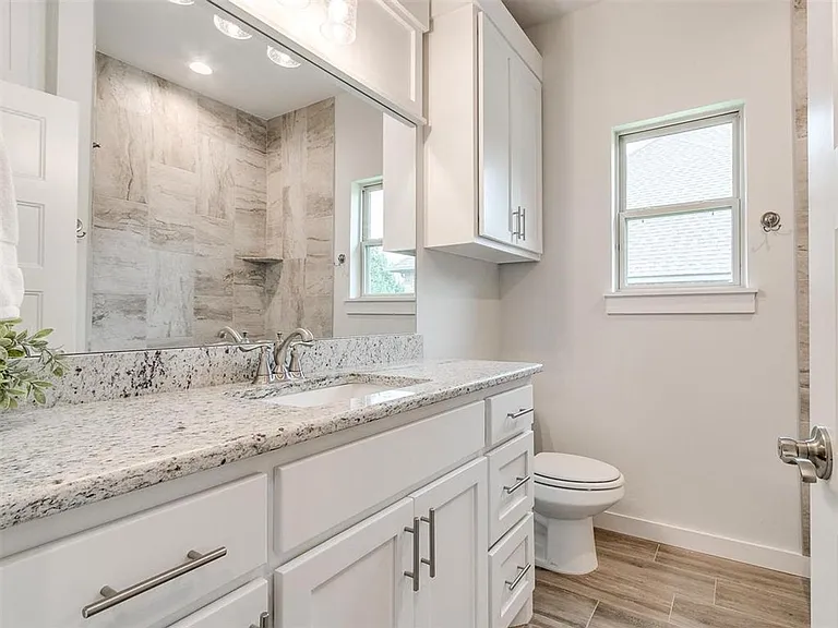 11500 Fairways Ave — Photo 30