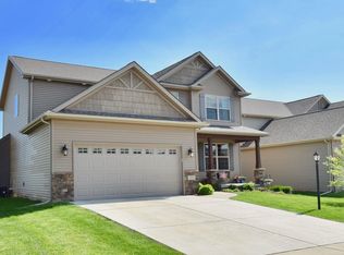 2816 W School St, Dunlap, IL 61525