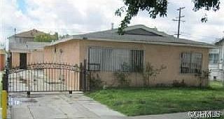 1st image of 2744 Illinois Ave
