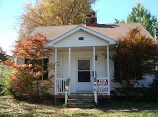 502 S Oakland Ave, Carbondale, IL 62901