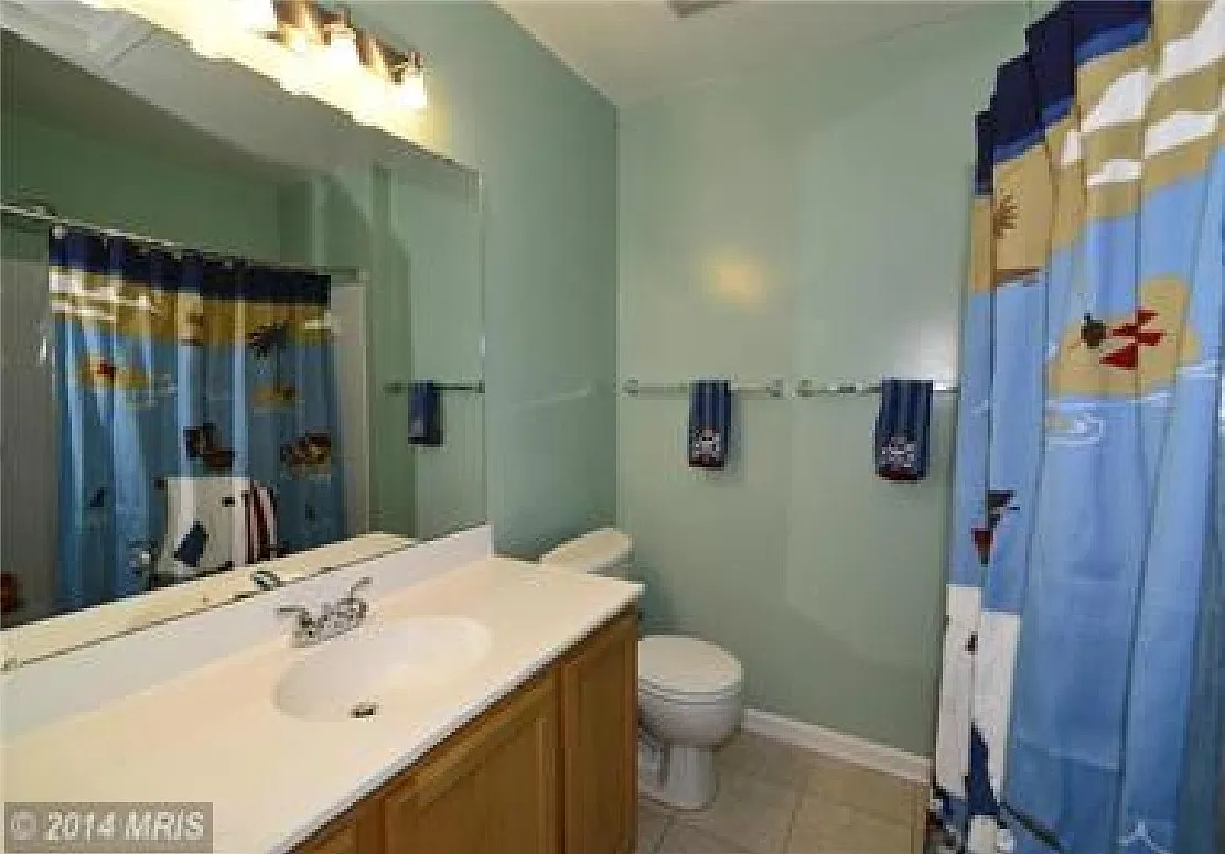 45657 Paddington Station Terrace — Photo 1