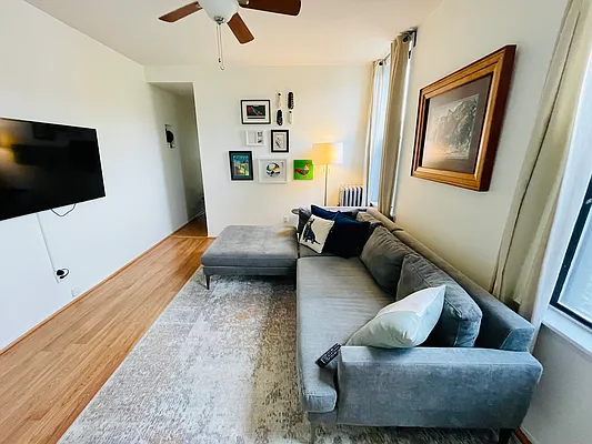 Rented by Avenue Sotheby's International Realty | media 3