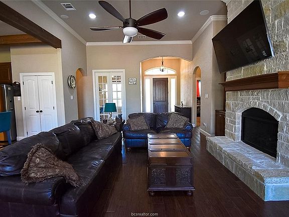 2nd image of 15710 Timber Creek Ln