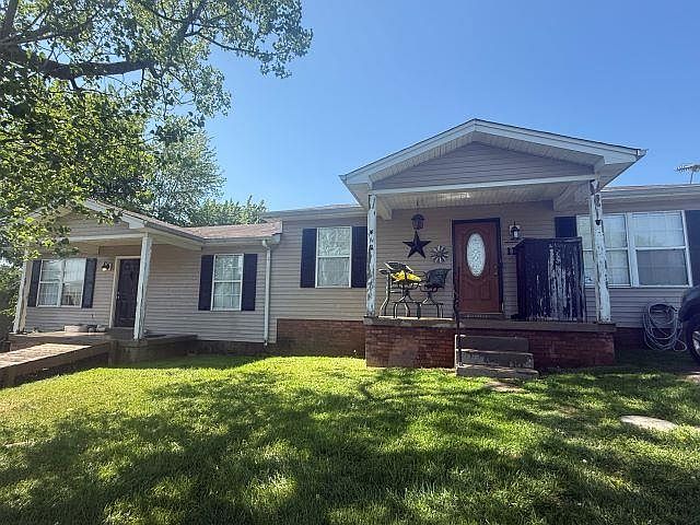 1st image of 110 Allen Dr