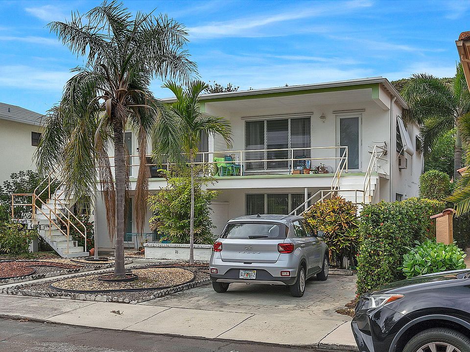 1st image of 113 N Lakeside Drive #2