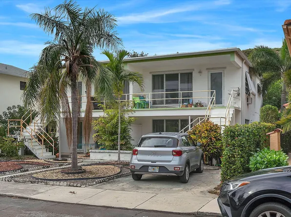 113 N Lakeside Drive #2, Lake Worth Beach, FL 33460