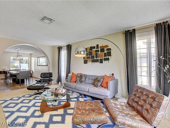 3rd image of 2805 Quail Lakes Ct