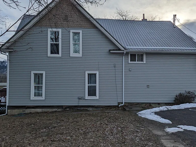 325 Main Ave #1 — Photo 1