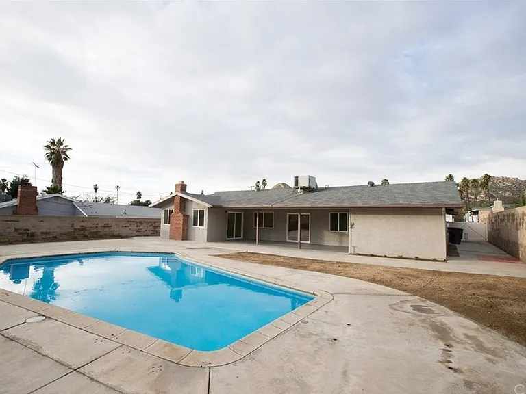 152 E Shady Grove Dr — Photo 22