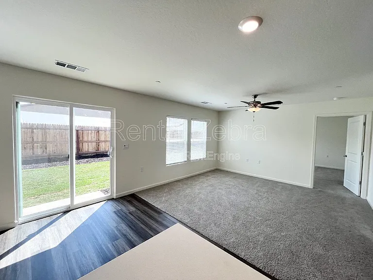 4064 Cinnabar Ct — Photo 23