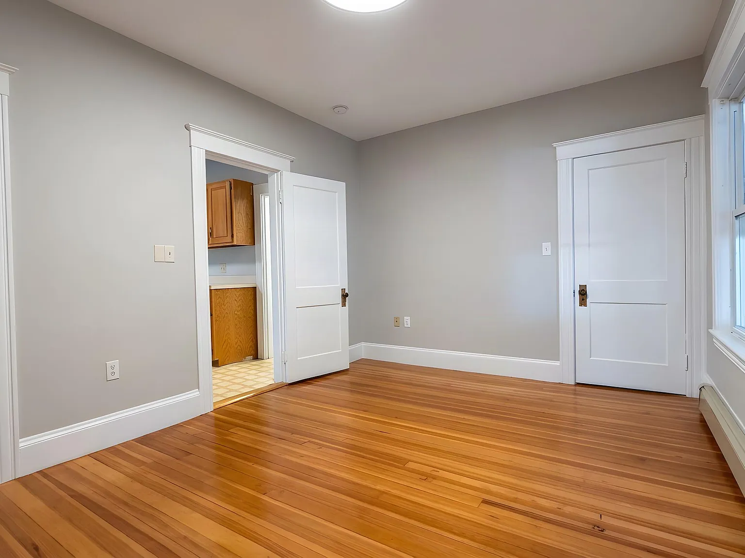 1 bed, 1.0 bath, 750 sqft, $2,200 — Photo 4