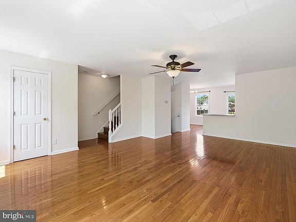 2nd image of 106 Sir Washington St