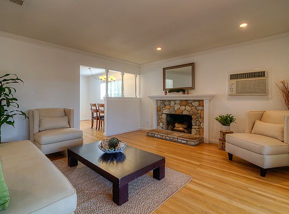 3rd image of 8288 E Carburton St