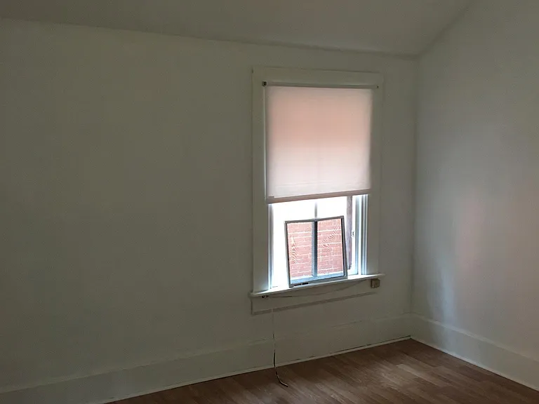 745 Bluff St #2 — Photo 5