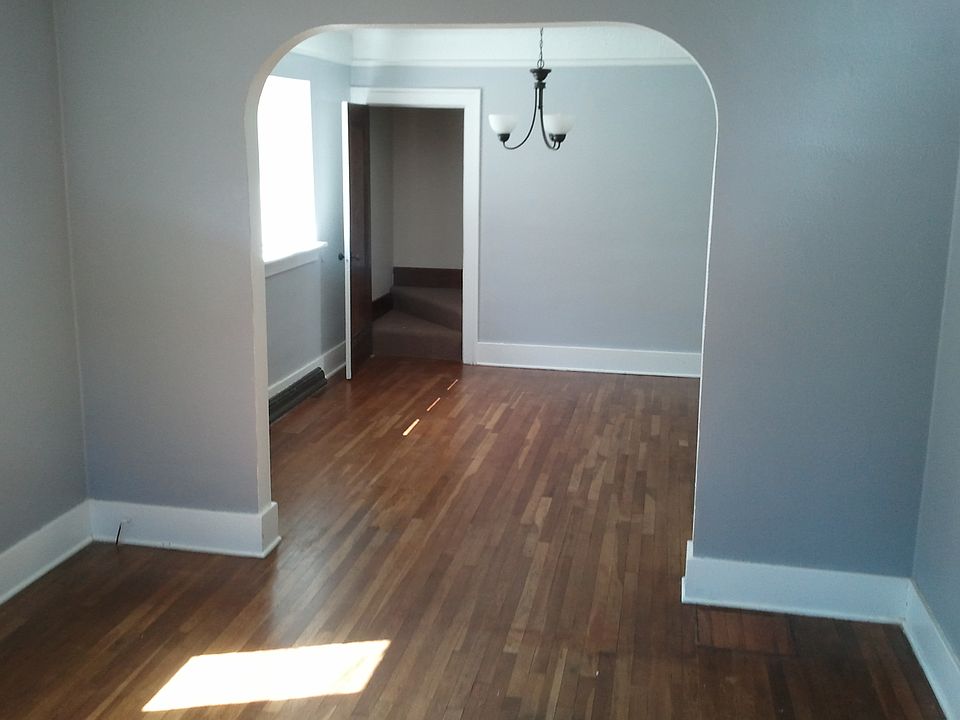 1st image of 1405 Escott Ave NW
