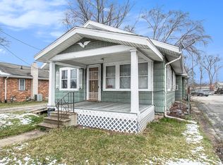 2734 S Main St, Elkhart, IN 46517