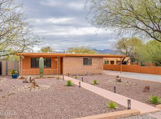 2009 E Blacklidge Dr, Tucson, AZ 85719