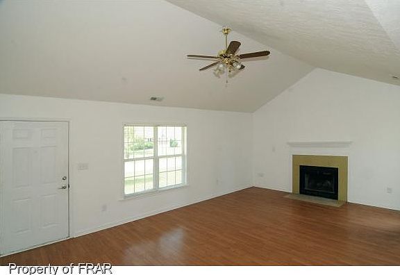 3rd image of 788 S Buckeye Dr