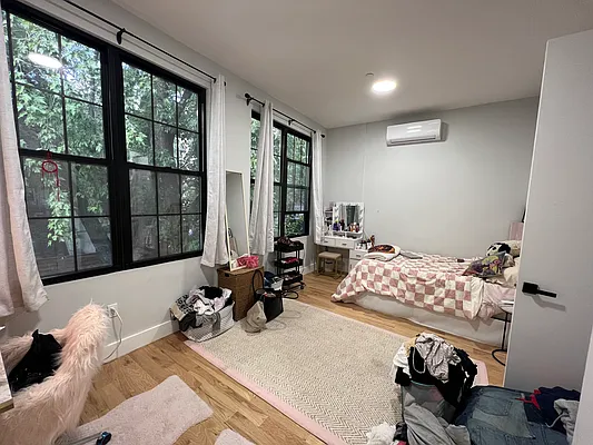 Rented by MADEHOME | media 9