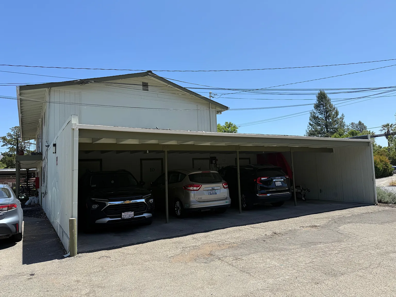 2 bed, $1,995 — Photo 2